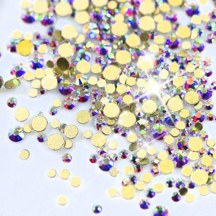 Swarowski Rhinestones Packaged 50 Pcs. (In A Jar)
